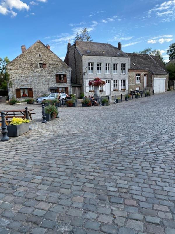 Vila Chalet Le Logis Des Autre Vireux-Wallerand Exteriér fotografie