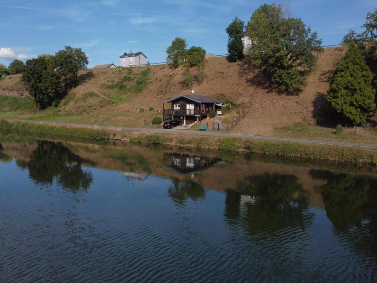 Chalet Le Logis Des Autre Vireux-Wallerand Exteriér fotografie